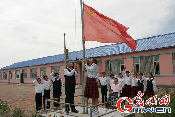 最美鄉(xiāng)村教師杜順：血液里沒(méi)了學(xué)生，心臟就不會(huì)跳動(dòng)