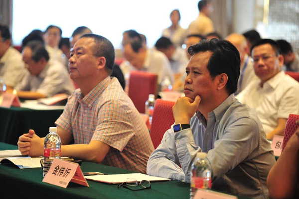 移動之變?nèi)诤瞎糙A 首屆地方新聞網(wǎng)站發(fā)展論壇舉行