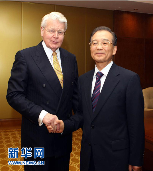 溫家寶會見冰島總統(tǒng)格里姆松