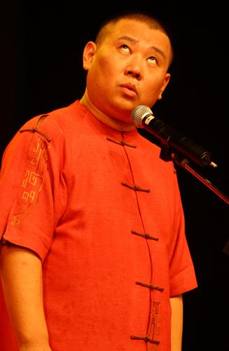 郭德綱與記者逗哏:綁票比說(shuō)相聲有發(fā)展
