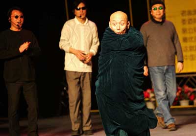 《西望長安》聯(lián)排 解密葛優(yōu)變結(jié)巴唱搖滾(圖)