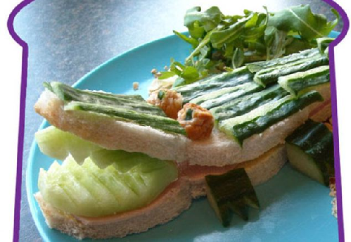 如何做飯孩子才愛吃？英一父親創(chuàng)異型三明治成名人