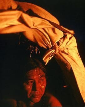 怪！世界竟有如此奇特的過年習(xí)俗(組圖)