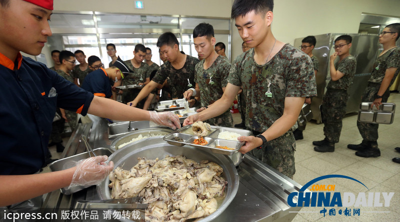美味大補超幸福！韓國陸軍訓練食譜加入鮑魚參雞湯