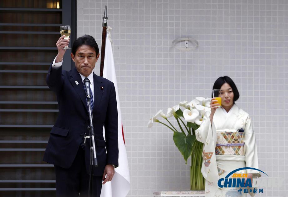 日本彬子女王與外相訪問(wèn)阿根廷 為東京申奧造勢(shì)（組圖）