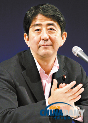 首相也玩“宮心計(jì)”？為爭(zhēng)決策權(quán)安倍欲增設(shè)5名助理