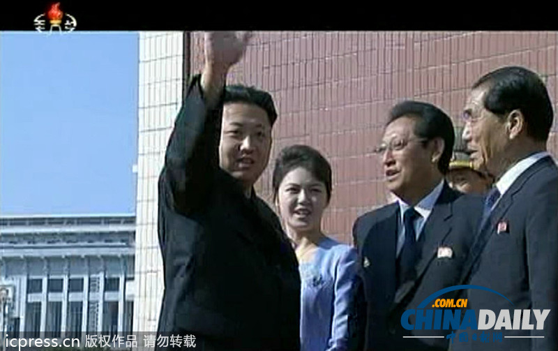 金正恩攜夫人出席儀式 李雪主親自“下廚”（組圖）