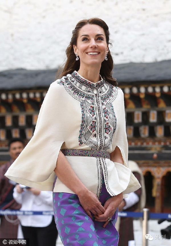 她貴比英女王，卻穿幾百塊的衣服美翻東南亞！