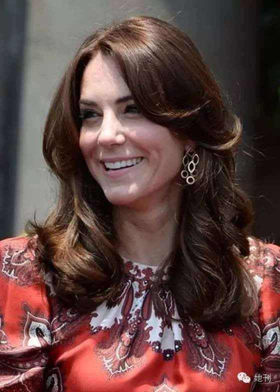 她貴比英女王，卻穿幾百塊的衣服美翻東南亞！