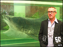 Art: Damien Hirst 藝術：英國當代藝術家赫斯特
