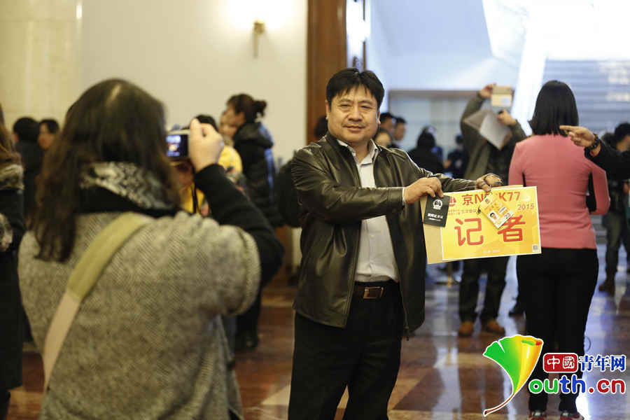 2015全國兩會新聞大戰(zhàn)即將開啟