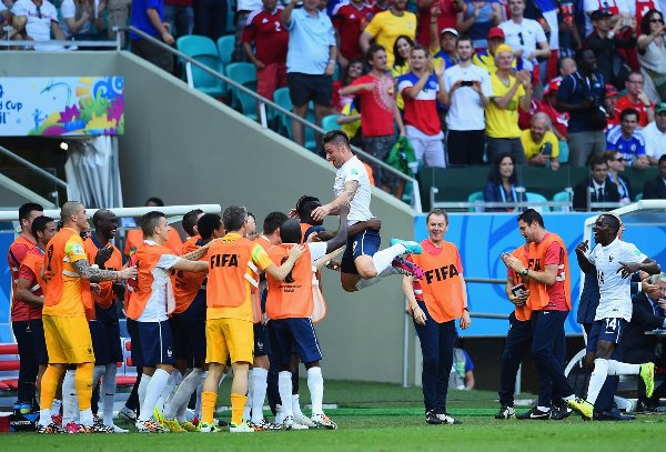 球進(jìn)了！Goooooal！世界杯慶祝方式大盤點(diǎn)（組圖）