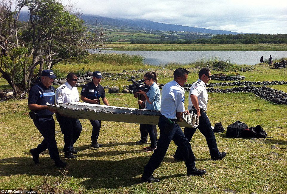 各方調(diào)查疑似MH370飛機殘骸
