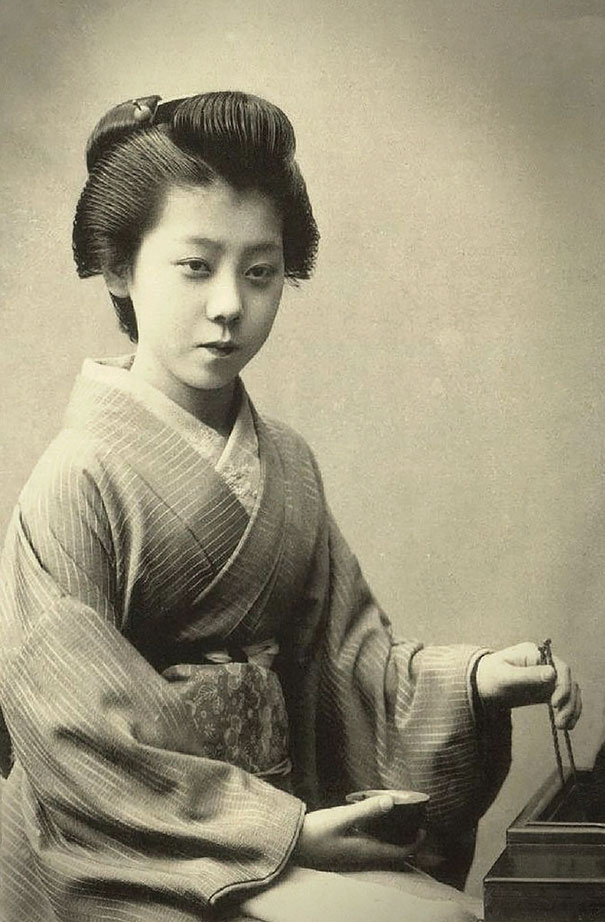 A4腰i6腿？100多年前世界各地美女長(zhǎng)啥樣（組圖）