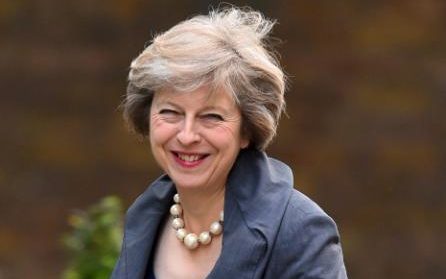 英國首相：鞋子是最愛，對鼻子不滿意