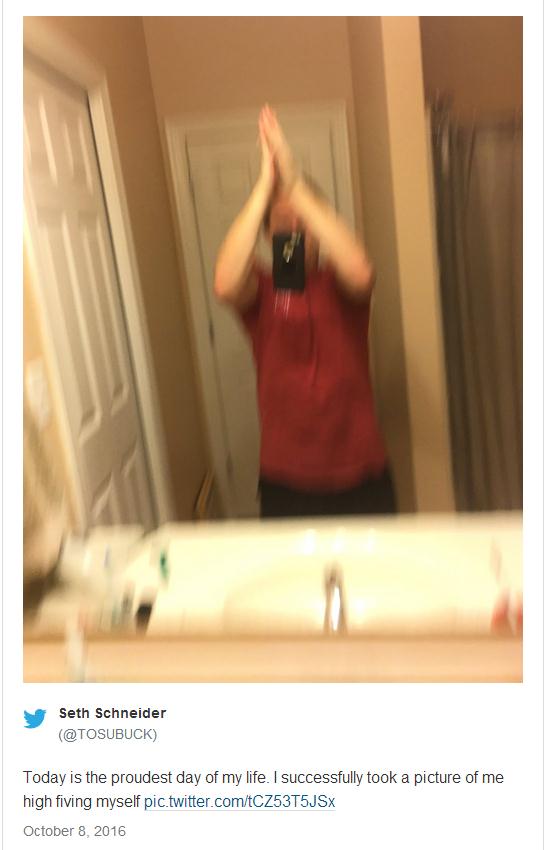 “擊掌自拍”成新招！