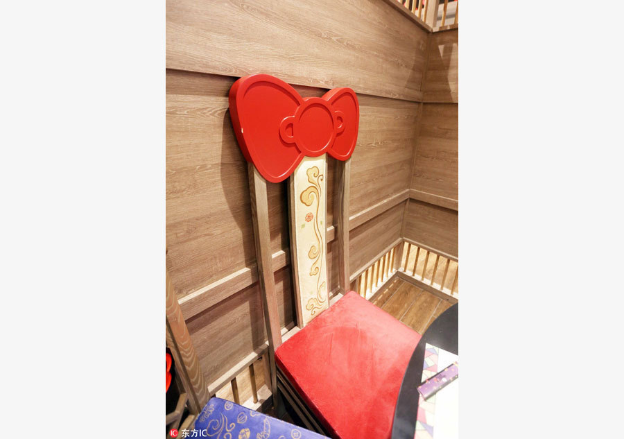 萌萌噠：大陸首家Hello Kitty火鍋店上海開(kāi)業(yè)（組圖）