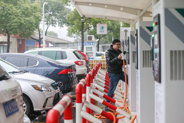 燃油車時(shí)代將終結(jié)？中國(guó)啟動(dòng)制訂燃油車停售時(shí)間表