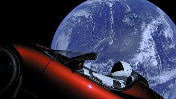 SpaceX獵鷹重型火箭首飛成功！馬斯克的特斯拉跑車(chē)上太空了