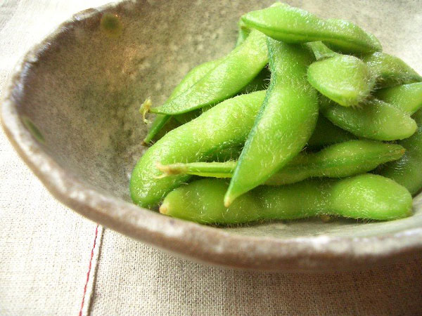 究竟吃什么對(duì)頭發(fā)好呢？這10種食物助你解決脫發(fā)煩惱