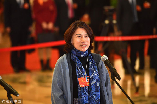 聚焦兩會：馬化騰、董明珠、雷軍等企業(yè)大佬都說了啥?
