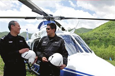 Copter used for poppy hunt <BR>北京啟動(dòng)直升機(jī)查罌粟
