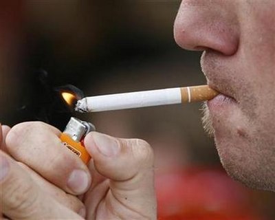 研究：吸煙危害生命 警示無(wú)助戒煙